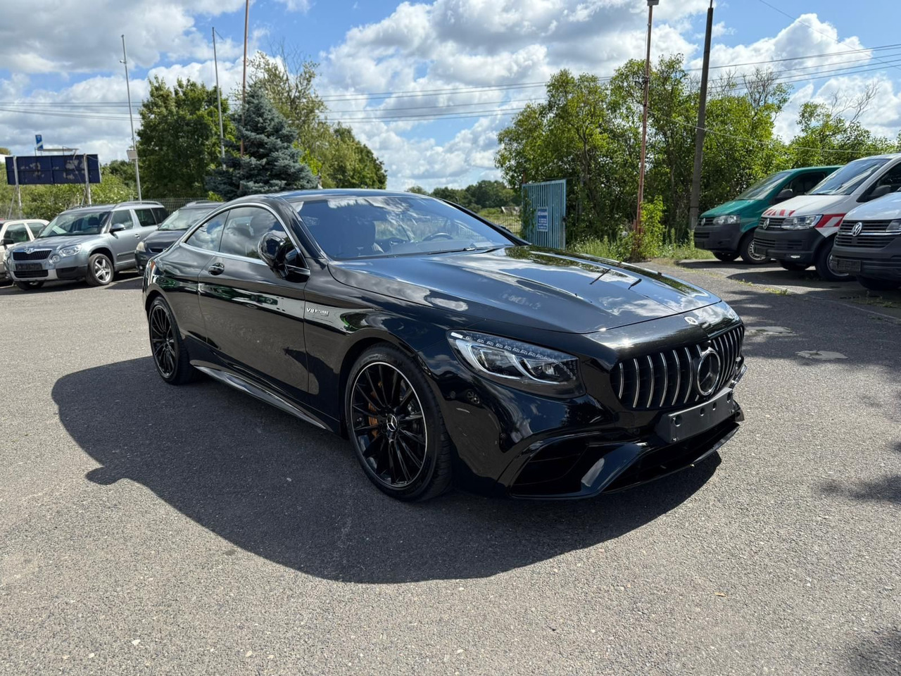 Mercedes-Benz S 63 AMG S -Klasse Coupe S 63 AMG 4Matic+ - Autó: 1 kép. Mercedes-Benz S 63 AMG S -Klasse Coupe S 63 AMG 4Matic+ - Autó: 1 kép.