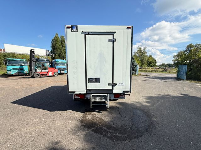 Mercedes-Benz Sprinter 313 CDI Kühlkoffer - Hűtős kisteherautó: 4 kép. Mercedes-Benz Sprinter 313 CDI Kühlkoffer - Hűtős kisteherautó: 4 kép.