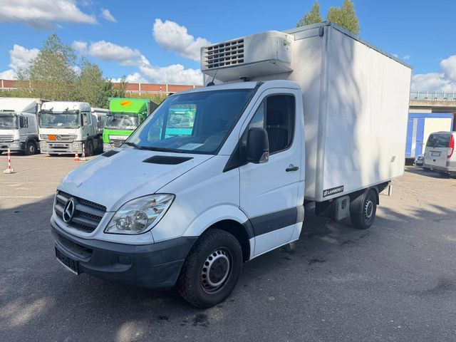 Mercedes-Benz Sprinter II Pritsch.316 CDI Bis zu -32 - Hűtős kisteherautó: 3 kép. Mercedes-Benz Sprinter II Pritsch.316 CDI Bis zu -32 - Hűtős kisteherautó: 3 kép.