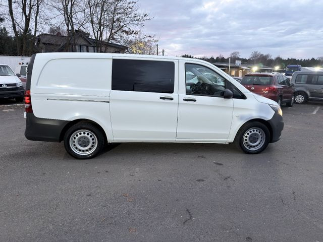 Mercedes-Benz Vito 119 CDI RWD lang - Minibusz, Kisbusz: 5 kép. Mercedes-Benz Vito 119 CDI RWD lang - Minibusz, Kisbusz: 5 kép.