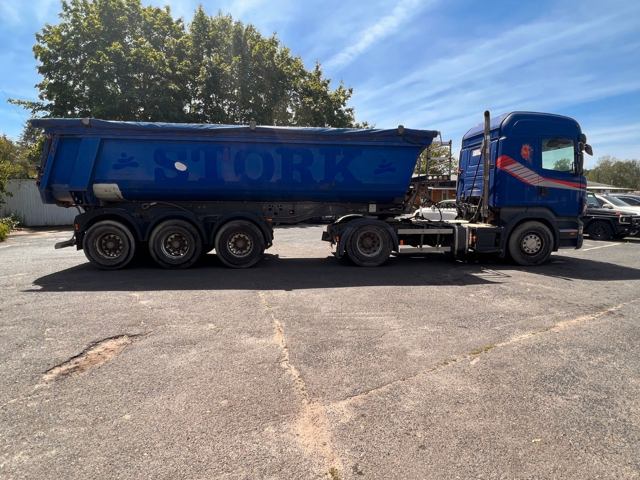Scania R 420 Kipphydraulik Klima Tempomat - Nyergesvontató: 5 kép. Scania R 420 Kipphydraulik Klima Tempomat - Nyergesvontató: 5 kép.