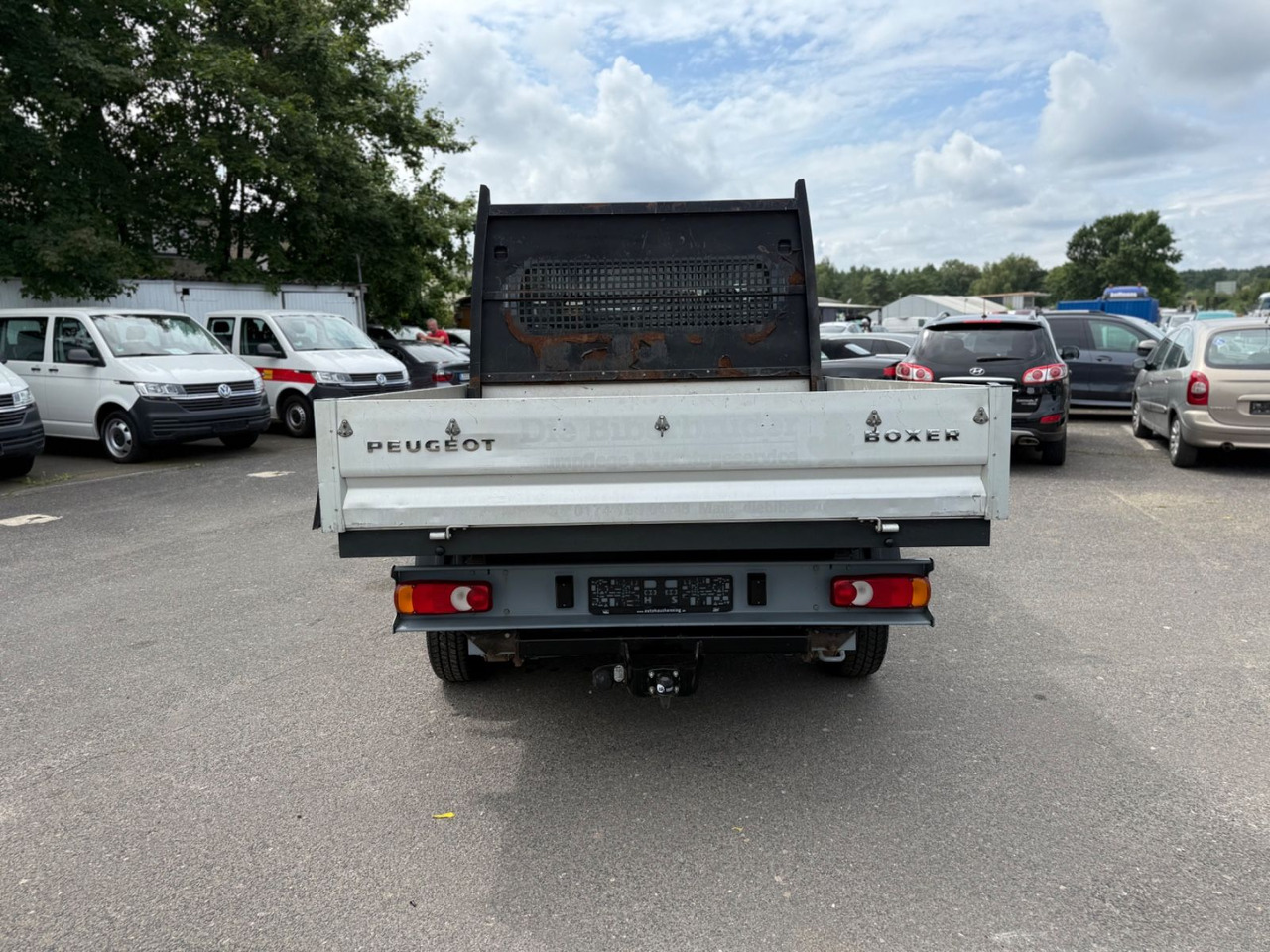 Peugeot Boxer Pritsche Doka. 333 L2 BlueHDi 110 - Platós kisteherautó: 5 kép. Peugeot Boxer Pritsche Doka. 333 L2 BlueHDi 110 - Platós kisteherautó: 5 kép.