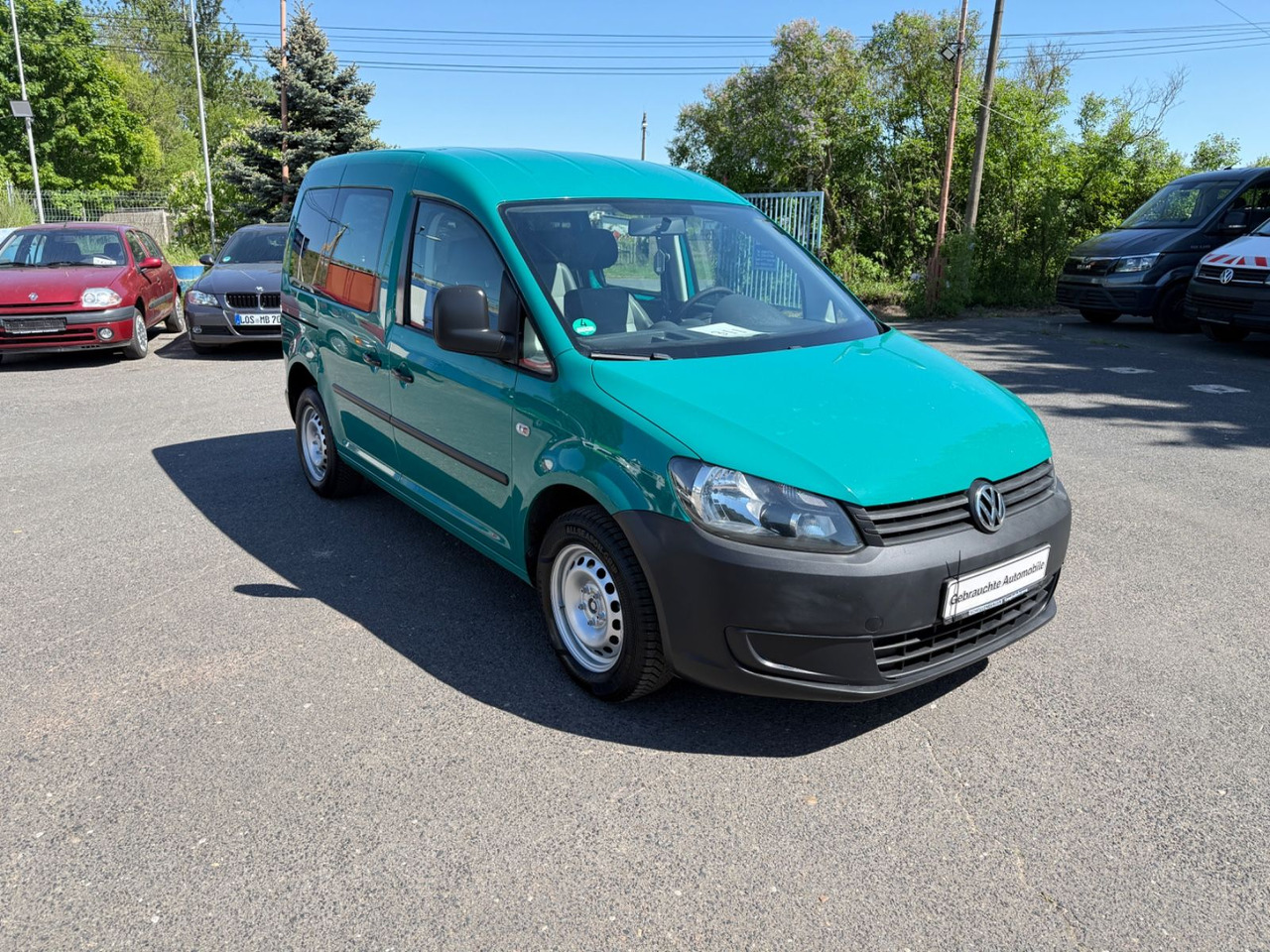 Volkswagen Caddy Kasten/Kombi Startline - Kisbusz: 2 kép. Volkswagen Caddy Kasten/Kombi Startline - Kisbusz: 2 kép.