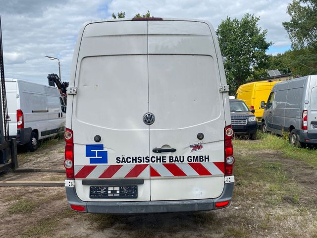 Volkswagen Crafter Kasten 35 lang L3H2 Hochdach - Furgon: 5 kép. Volkswagen Crafter Kasten 35 lang L3H2 Hochdach - Furgon: 5 kép.