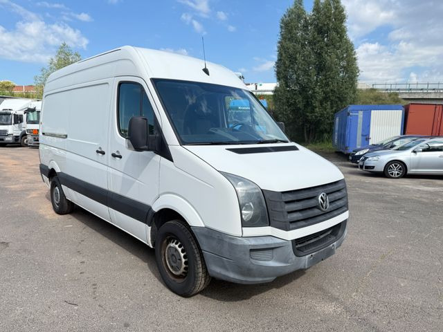 Volkswagen Crafter Kasten 35 mittel L2H2 Hochdach - Furgon: 2 kép. Volkswagen Crafter Kasten 35 mittel L2H2 Hochdach - Furgon: 2 kép.