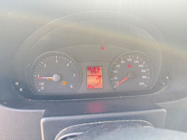 Furgon Volkswagen Crafter Kasten 35 mittel L2H2 Hochdach: 12 kép.