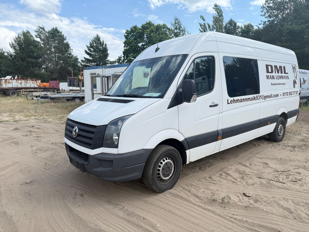 Volkswagen Crafter Kasten MIXTO 35 lang L3H2 Hochdach - Furgon: 3 kép. Volkswagen Crafter Kasten MIXTO 35 lang L3H2 Hochdach - Furgon: 3 kép.