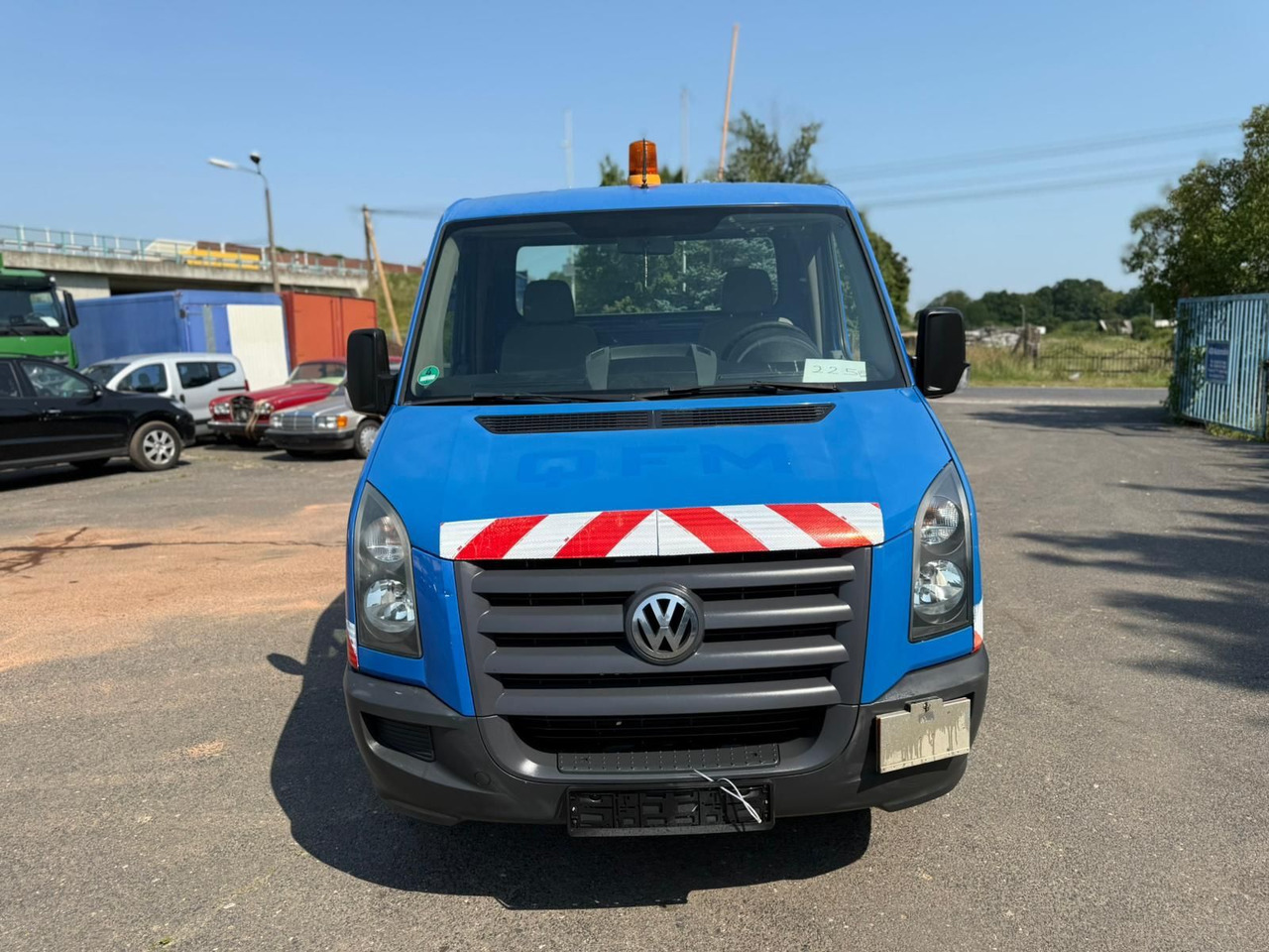 Volkswagen Crafter Pritsche 50 mittel L2 - Platós kisteherautó: 1 kép. Volkswagen Crafter Pritsche 50 mittel L2 - Platós kisteherautó: 1 kép.
