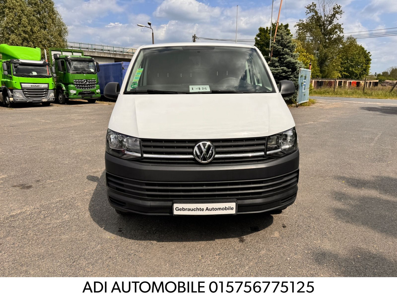 Volkswagen T6 Transporter 2.0 TDI 49 tkm - Kis furgon: 1 kép. Volkswagen T6 Transporter 2.0 TDI 49 tkm - Kis furgon: 1 kép.