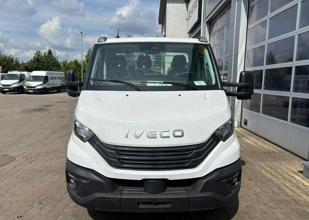 Iveco Daily CNG - Alvaz teherautó: 2 kép. Iveco Daily CNG - Alvaz teherautó: 2 kép.