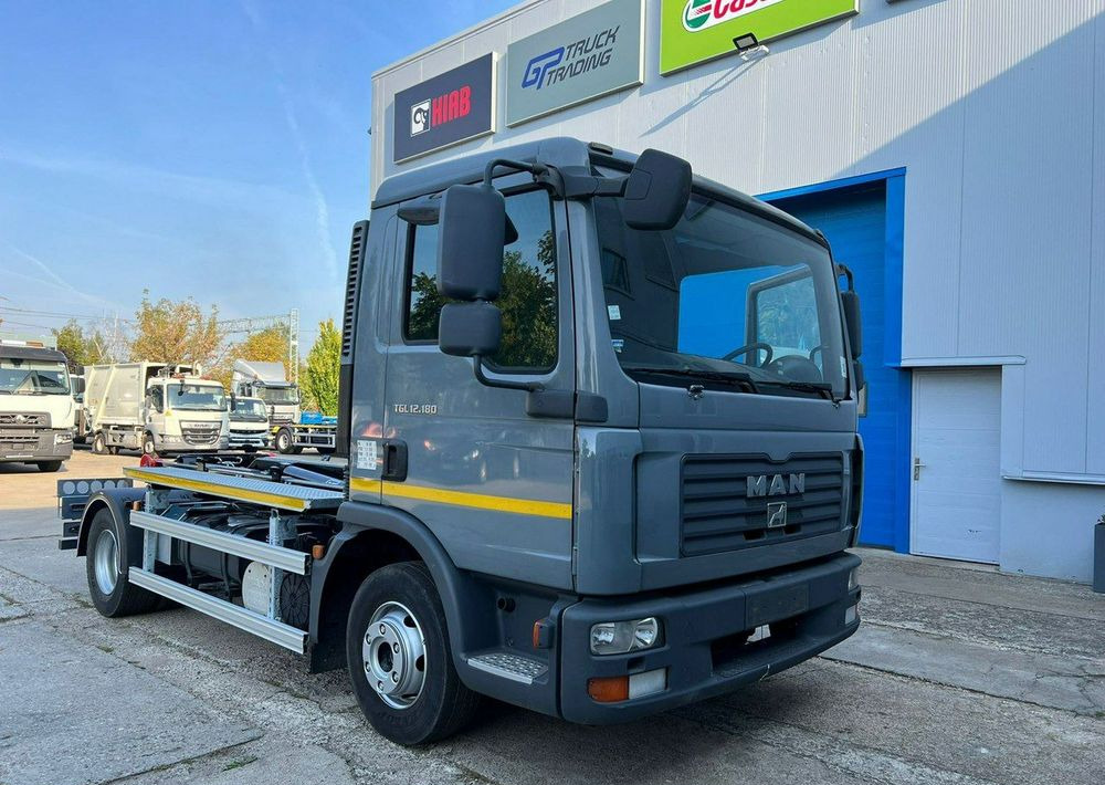MAN TGL 12.180, hakowiec Janco/GP Lift - Szemetesautó: 4 kép. MAN TGL 12.180, hakowiec Janco/GP Lift - Szemetesautó: 4 kép.