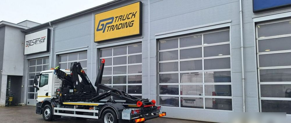 MAN TGM 15.250, hakowiec Janco/GP Lift + HDS Hiab - Szemetesautó: 3 kép. MAN TGM 15.250, hakowiec Janco/GP Lift + HDS Hiab - Szemetesautó: 3 kép.