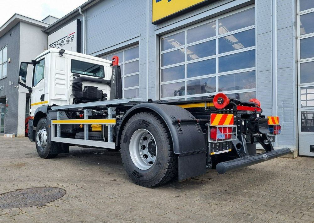 MAN TGM 18 250 - Szemetesautó: 3 kép. MAN TGM 18 250 - Szemetesautó: 3 kép.