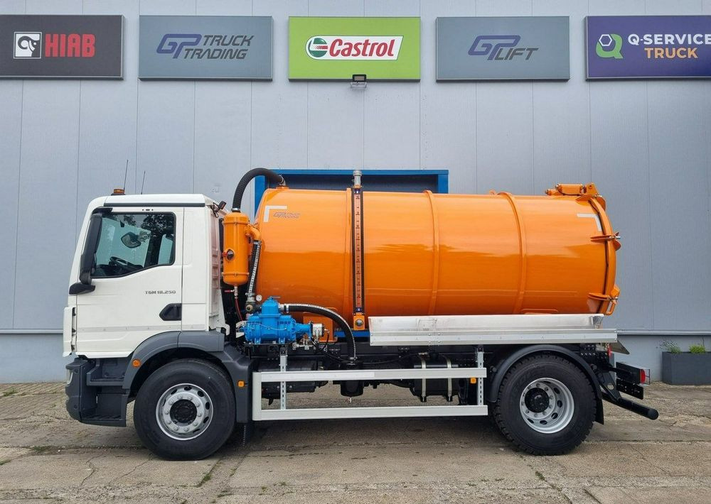 MAN TGM 18.250, zabudowa asenizacyjna Janco/GP Lift - Szemetesautó: 2 kép. MAN TGM 18.250, zabudowa asenizacyjna Janco/GP Lift - Szemetesautó: 2 kép.