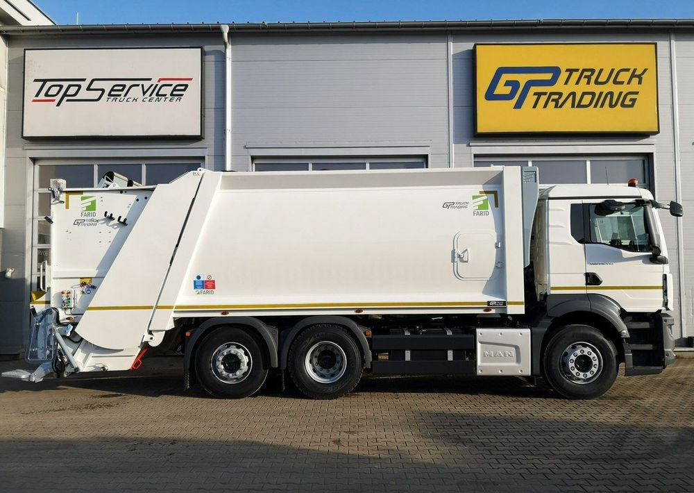 MAN TGS 26.330 - Szemetesautó: 2 kép. MAN TGS 26.330 - Szemetesautó: 2 kép.