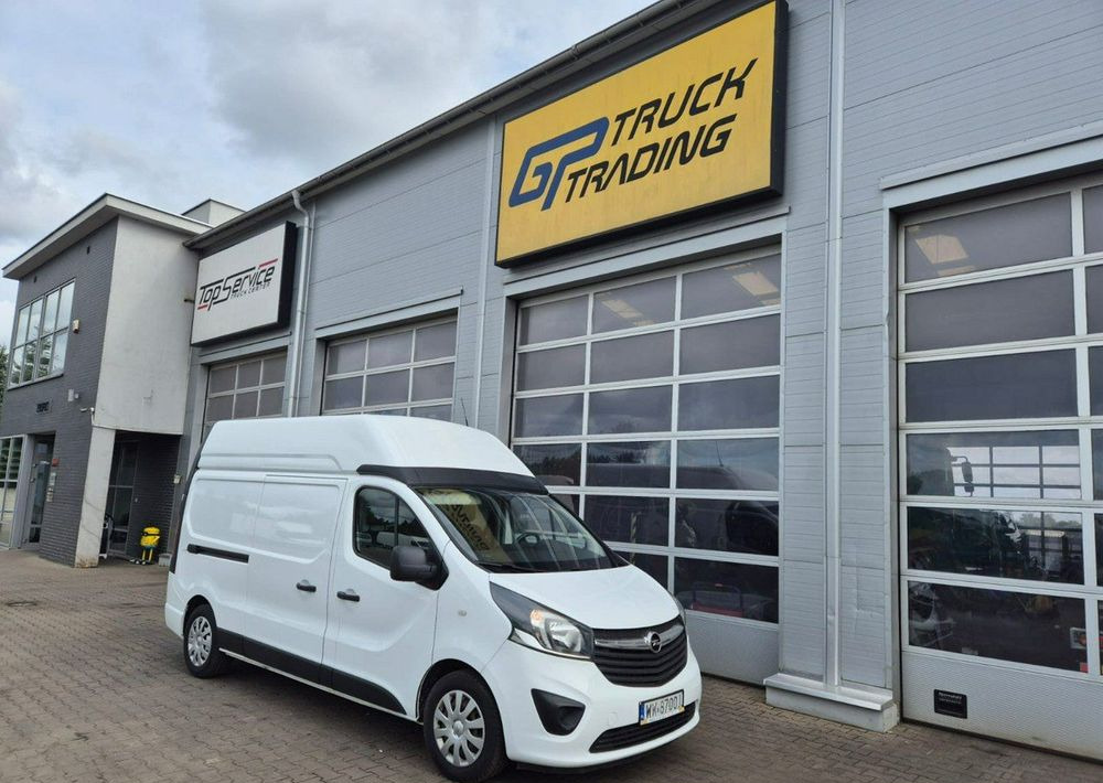 Opel Vivaro - Kis furgon: 2 kép. Opel Vivaro - Kis furgon: 2 kép.