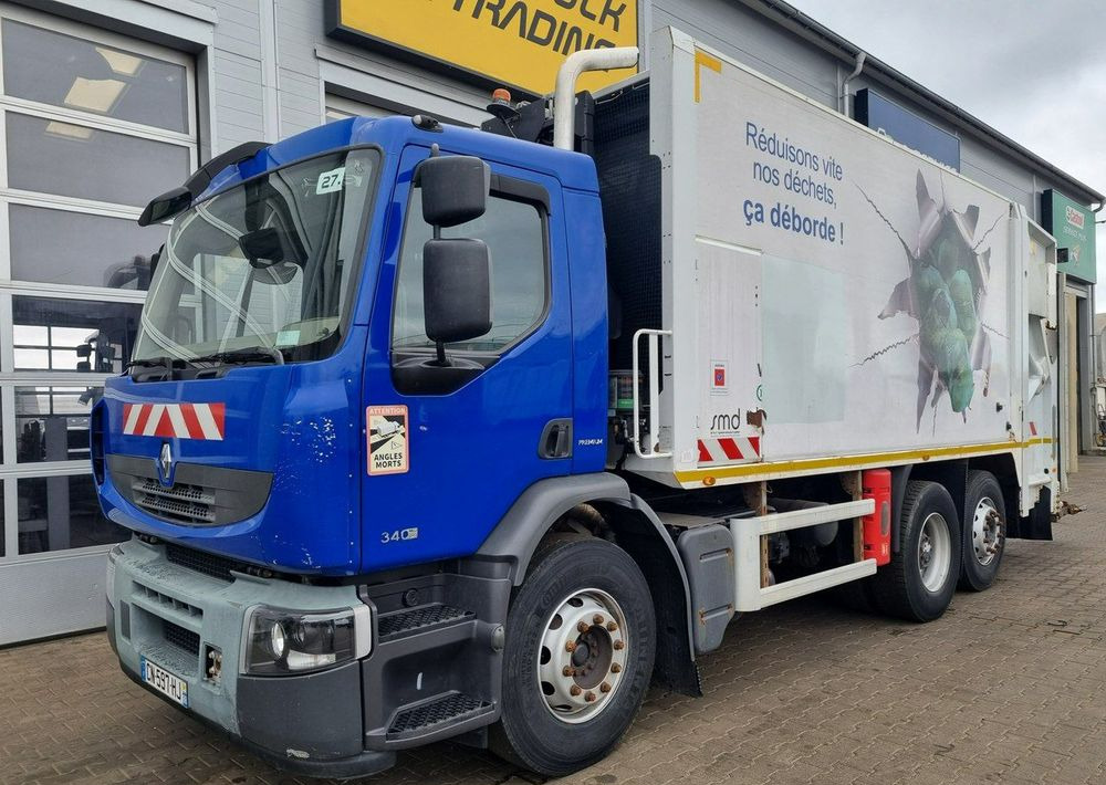 Renault D26 - Szemetesautó: 1 kép. Renault D26 - Szemetesautó: 1 kép.