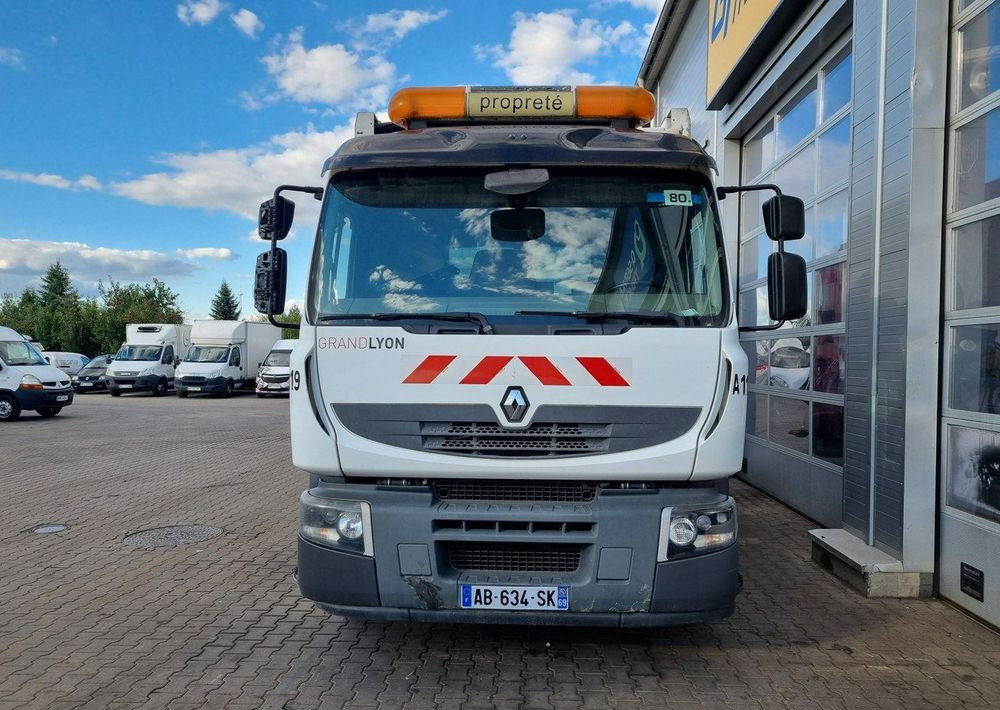 Renault Premium - Szemetesautó: 2 kép. Renault Premium - Szemetesautó: 2 kép.