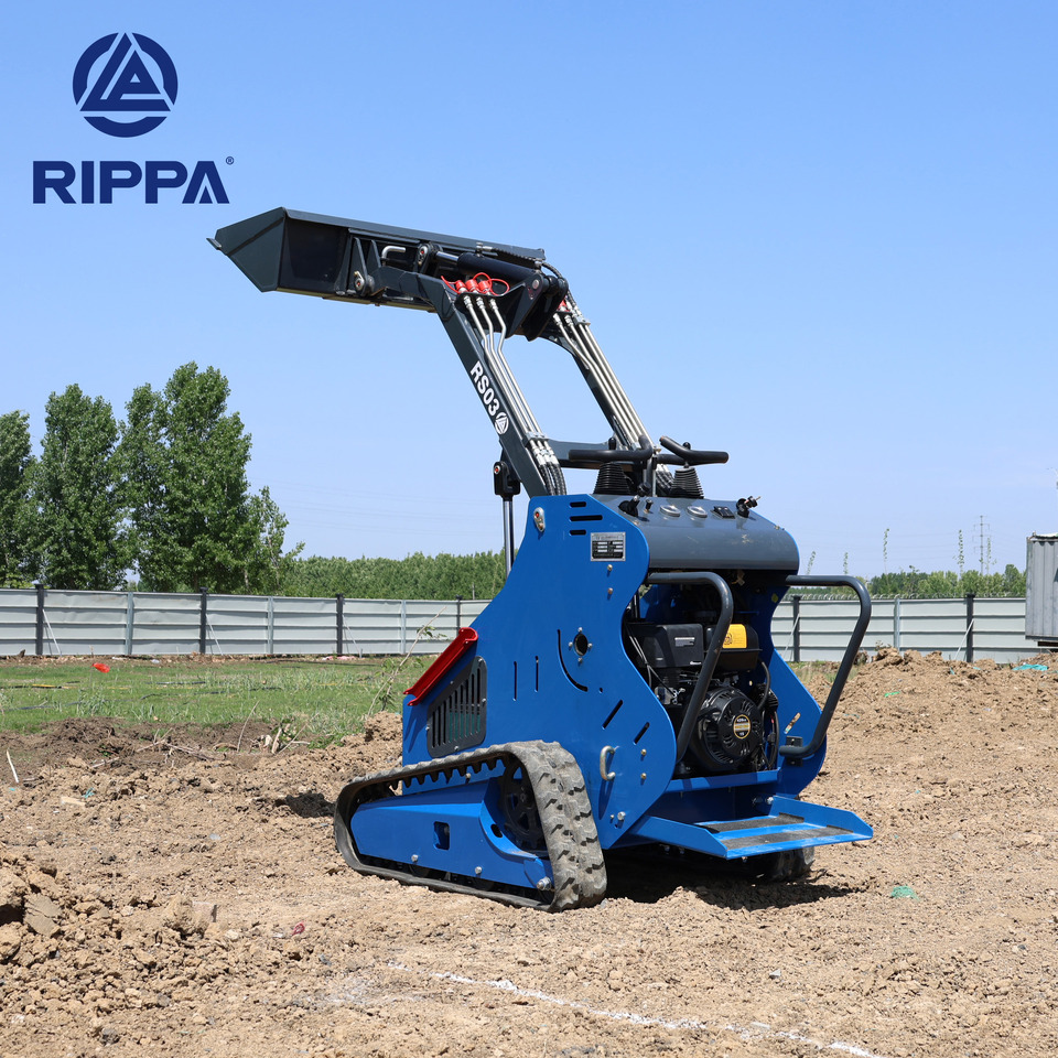 Rippa RS03 skid steer loader B&S engine EPA US & Germany Stock - Mini homlokrakodó: 2 kép. Rippa RS03 skid steer loader B&S engine EPA US & Germany Stock - Mini homlokrakodó: 2 kép.