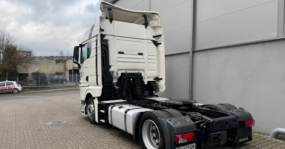 MAN TGX - Nyergesvontató: 3 kép. MAN TGX - Nyergesvontató: 3 kép.
