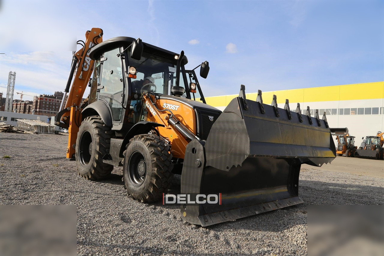 CASE 570SV - Kotrórakodó: 5 kép. CASE 570SV - Kotrórakodó: 5 kép.