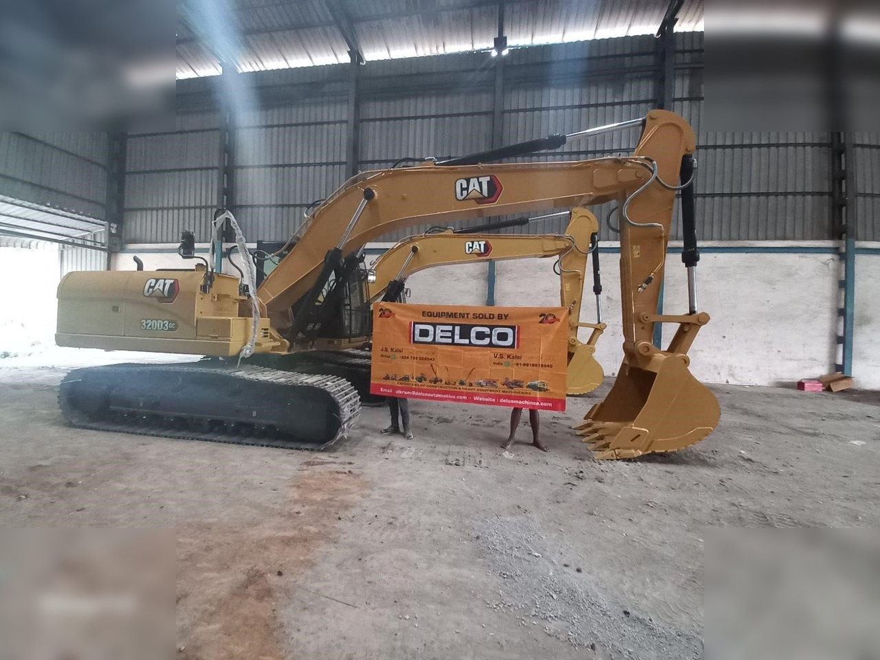 CATERPILLAR 320D3GC - Lánctalpas kotró: 1 kép. CATERPILLAR 320D3GC - Lánctalpas kotró: 1 kép.