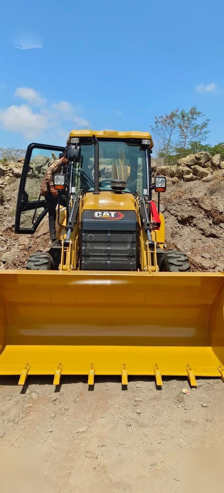 CATERPILLAR 424 - Kotrórakodó: 4 kép. CATERPILLAR 424 - Kotrórakodó: 4 kép.