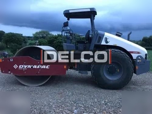 DYNAPAC CA305D - Henger: 3 kép. DYNAPAC CA305D - Henger: 3 kép.