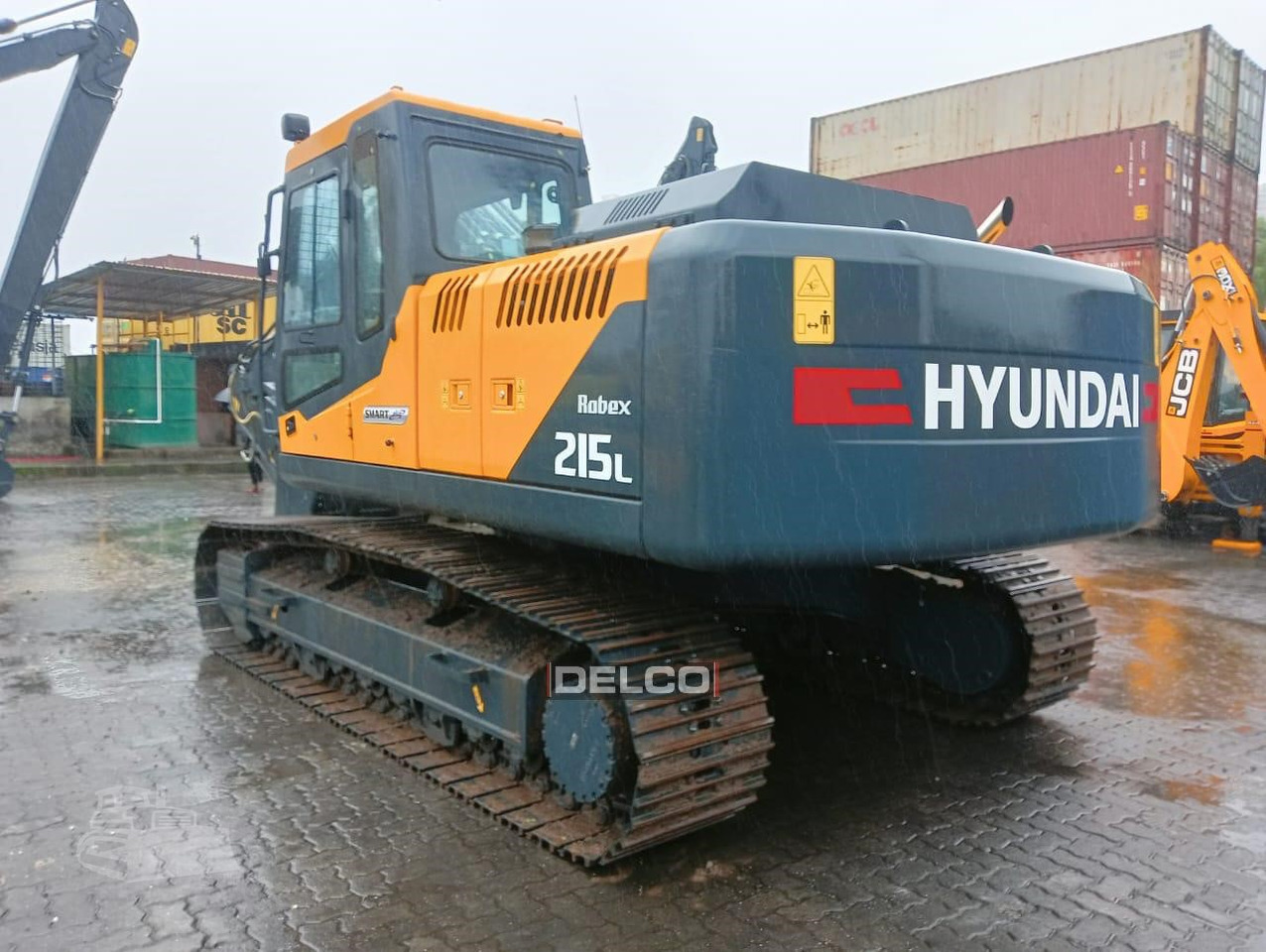 HYUNDAI ROBEX 215 SMART PLUS - Lánctalpas kotró: 2 kép. HYUNDAI ROBEX 215 SMART PLUS - Lánctalpas kotró: 2 kép.