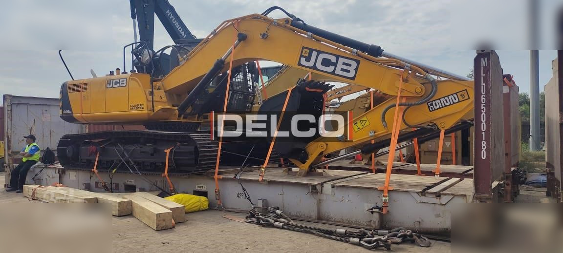 Új Lánctalpas kotró JCB 225 LC: 13 kép. Új Lánctalpas kotró JCB 225 LC: 13 kép.