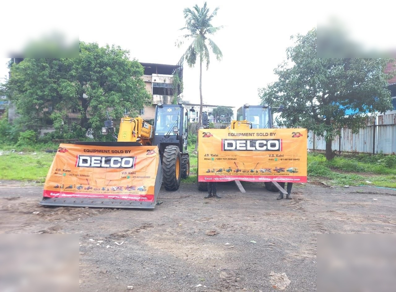 JCB 530-110 - Teleszkópos rakodó: 2 kép. JCB 530-110 - Teleszkópos rakodó: 2 kép.