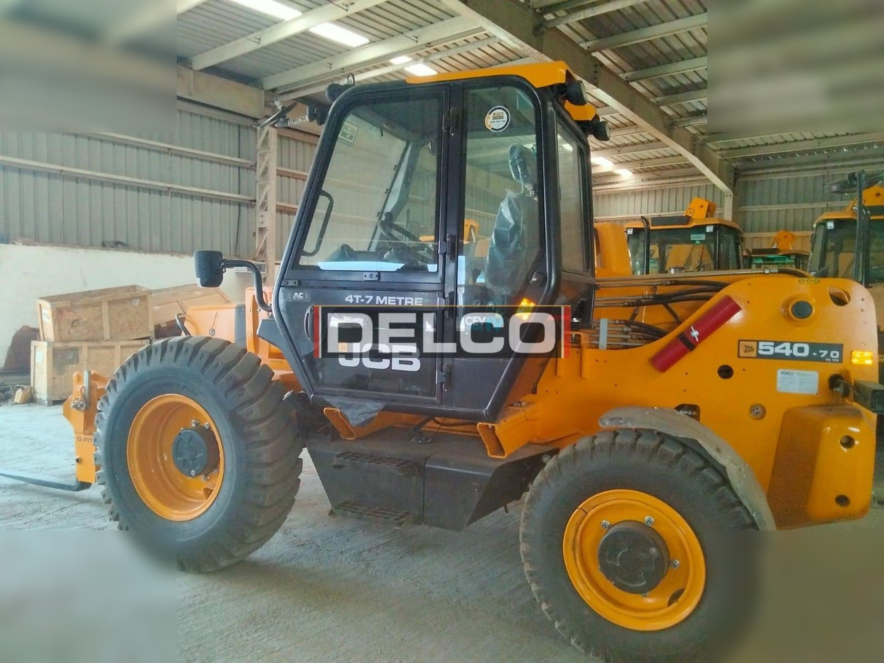 JCB 540-70 - Teleszkópos rakodó: 3 kép. JCB 540-70 - Teleszkópos rakodó: 3 kép.