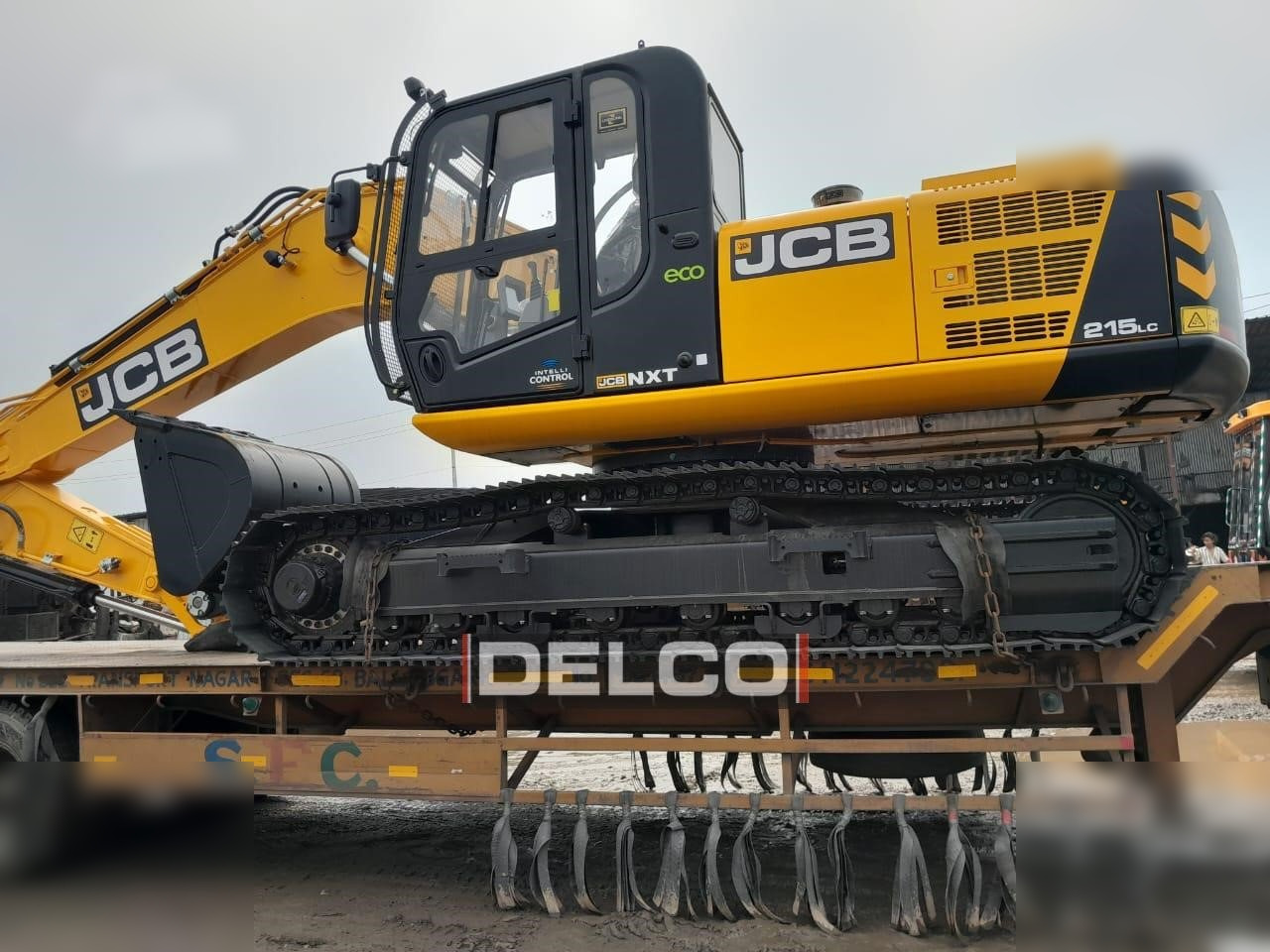 JCB NXT215 LC - Lánctalpas kotró: 2 kép. JCB NXT215 LC - Lánctalpas kotró: 2 kép.