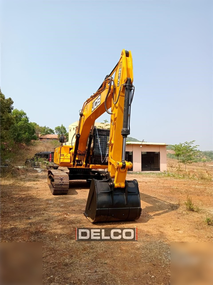 JCB NXT215 LC - Lánctalpas kotró: 4 kép. JCB NXT215 LC - Lánctalpas kotró: 4 kép.