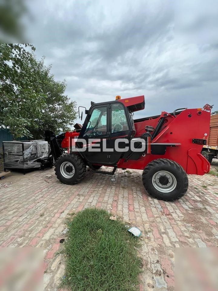 MANITOU MT1740SLT - Teleszkópos rakodó: 5 kép. MANITOU MT1740SLT - Teleszkópos rakodó: 5 kép.