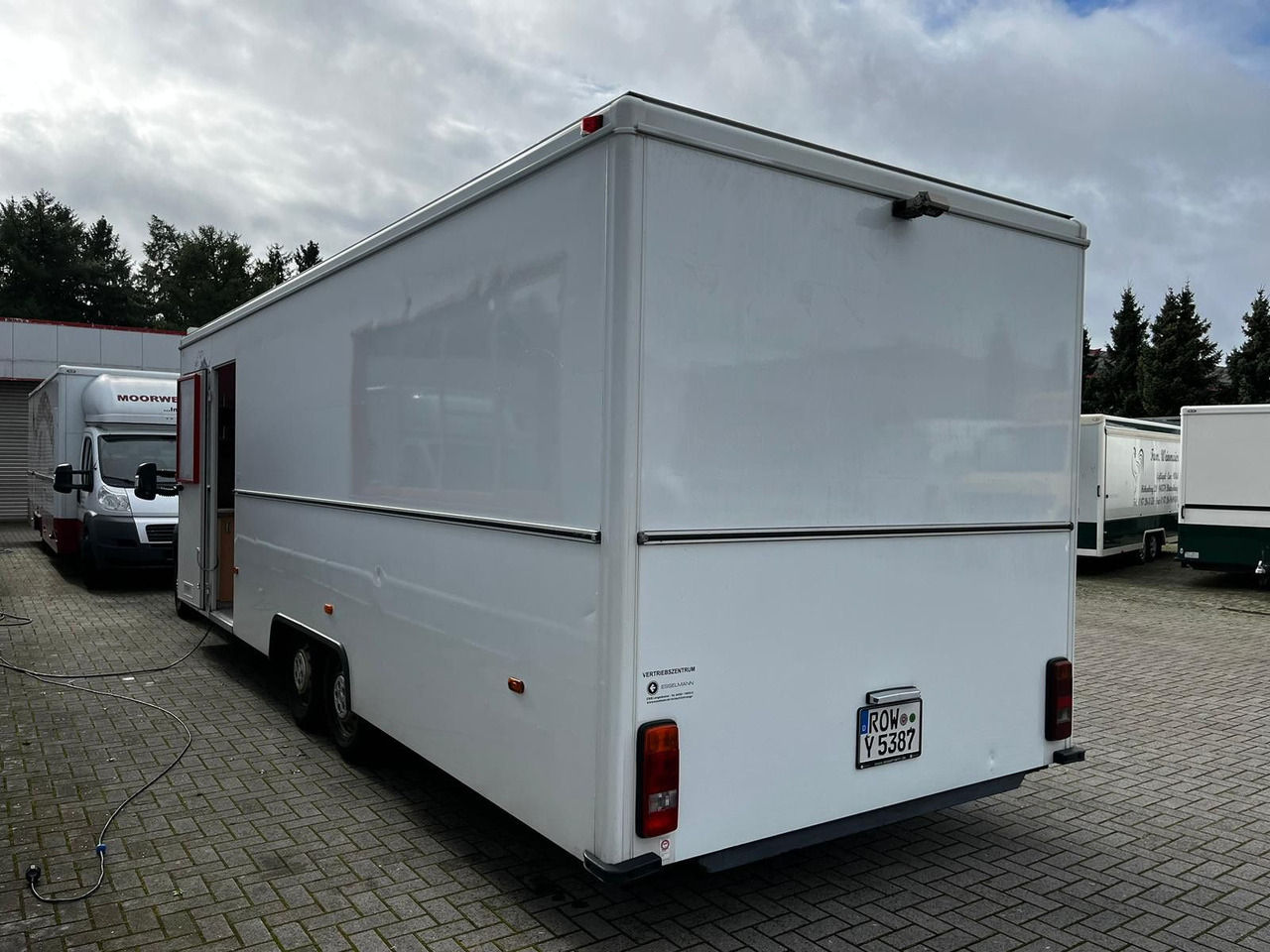 Fiat Borco Höhns Verkaufsmobil - Büféautó: 4 kép. Fiat Borco Höhns Verkaufsmobil - Büféautó: 4 kép.