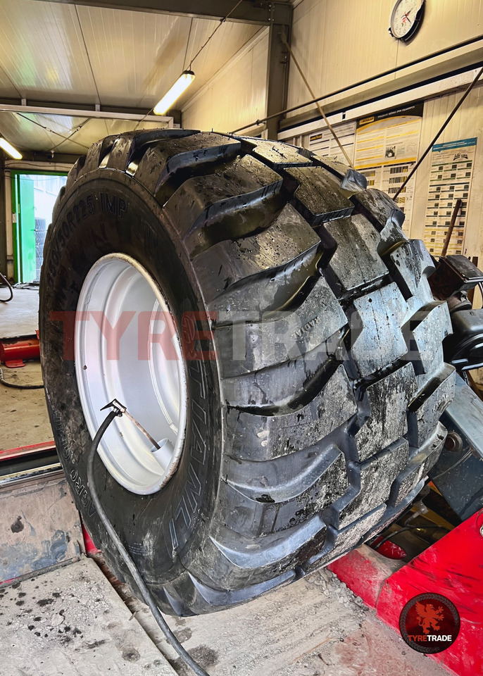 Tianli 800/45R26.5 AGRO GRIP 174D TL STEEL BELT - Gumiabroncs - Mezőgazdasági gépek: 3 kép. Tianli 800/45R26.5 AGRO GRIP 174D TL STEEL BELT - Gumiabroncs - Mezőgazdasági gépek: 3 kép.