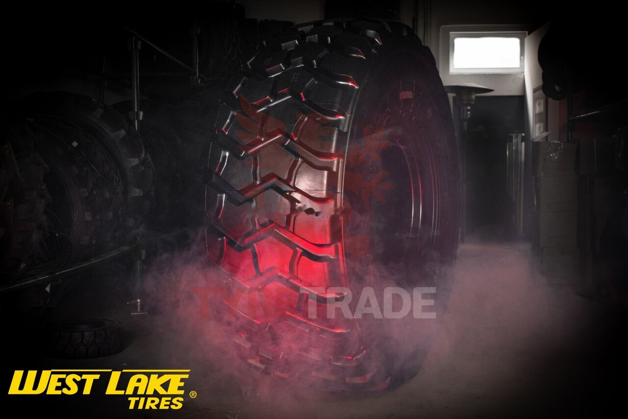 WestLake 26.5R25 CB792 193B/209A2 E3+/L3+ TL - Gumiabroncs - Gumikerekes homlokrakodó: 2 kép. WestLake 26.5R25 CB792 193B/209A2 E3+/L3+ TL - Gumiabroncs - Gumikerekes homlokrakodó: 2 kép.