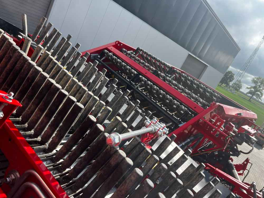 Grimme EVO 280 GEN II - Betakarító gép: 4 kép. Grimme EVO 280 GEN II - Betakarító gép: 4 kép.