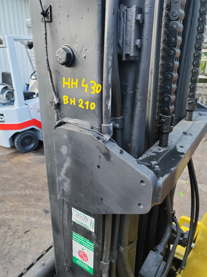 CAT Lift Trucks T 80 D /Triplex 4.3m - Gázüzemű targonca: 4 kép. CAT Lift Trucks T 80 D /Triplex 4.3m - Gázüzemű targonca: 4 kép.