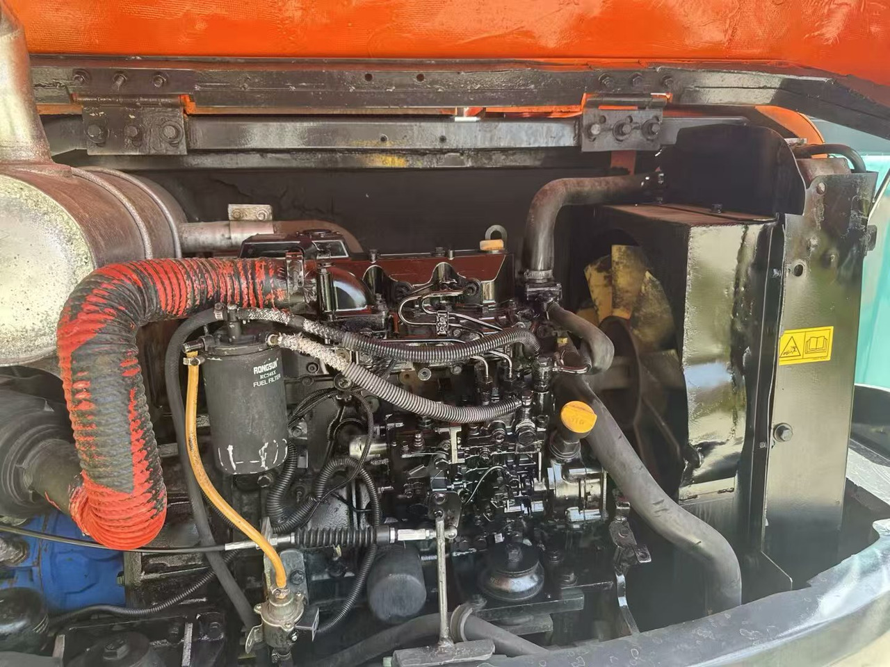 Doosan DX60 - Minikotró: 3 kép. Doosan DX60 - Minikotró: 3 kép.