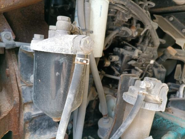 Kobelco SK60 - Minikotró: 3 kép. Kobelco SK60 - Minikotró: 3 kép.