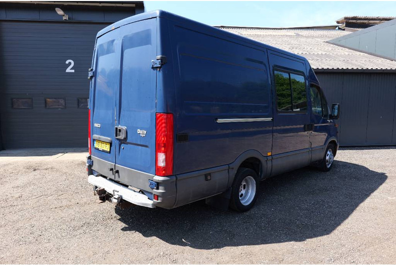 Iveco 35C 13 L2H2 lucht - Furgon: 2 kép. Iveco 35C 13 L2H2 lucht - Furgon: 2 kép.