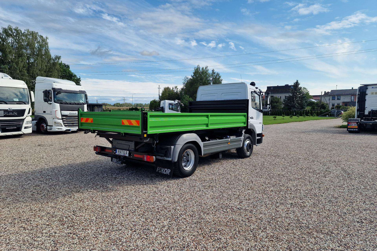 Mercedes-Benz ATEGO 1224 - Billenőplatós teherautó: 3 kép. Mercedes-Benz ATEGO 1224 - Billenőplatós teherautó: 3 kép.
