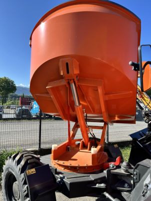 D'Avino DS70 - Minidömper: 3 kép. D'Avino DS70 - Minidömper: 3 kép.