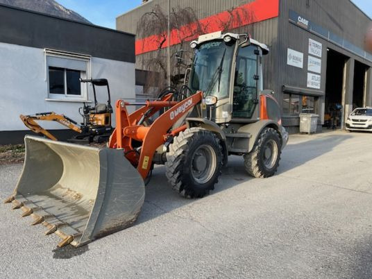 Weycor ar420 - Gumikerekes homlokrakodó: 2 kép. Weycor ar420 - Gumikerekes homlokrakodó: 2 kép.