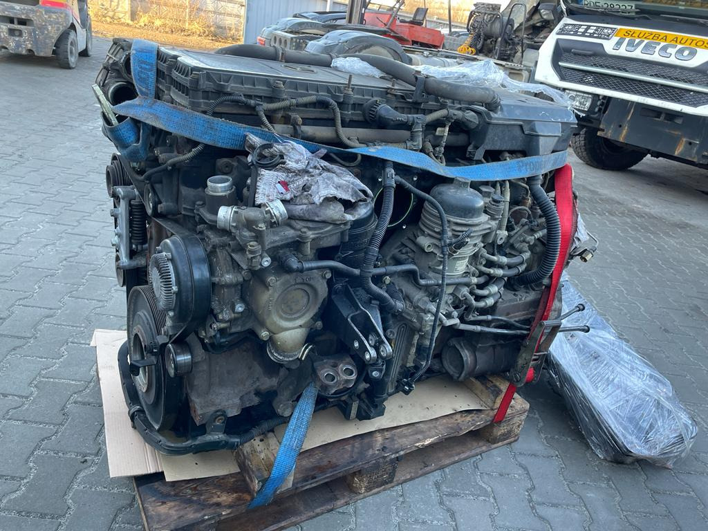 MERCEDES-BENZ om471 mp4 euro6 LA - Motor - Teherautó: 2 kép. MERCEDES-BENZ om471 mp4 euro6 LA - Motor - Teherautó: 2 kép.