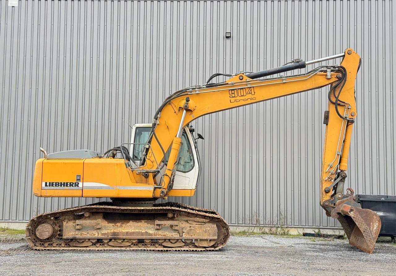 Liebherr R904C HDSL - Lánctalpas kotró: 1 kép. Liebherr R904C HDSL - Lánctalpas kotró: 1 kép.