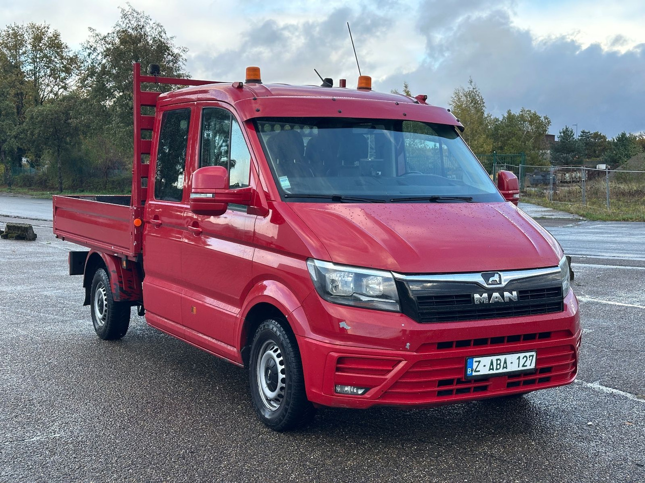 MAN TGE - Ponyvás kisteherautó, Duplakabinos kisteherautó: 2 kép. MAN TGE - Ponyvás kisteherautó, Duplakabinos kisteherautó: 2 kép.