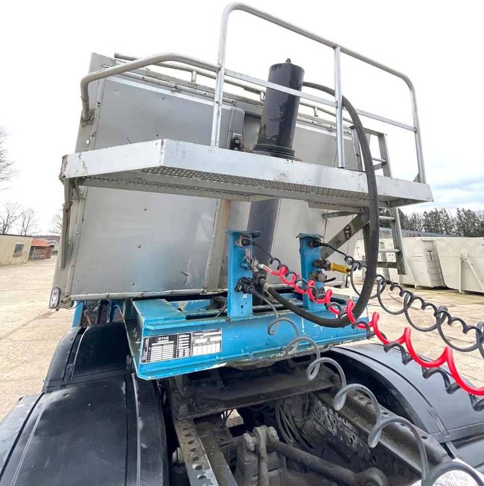 Stas SA339K/ALU/32 m3 - Félpótkocsi billenőplatós: 4 kép. Stas SA339K/ALU/32 m3 - Félpótkocsi billenőplatós: 4 kép.